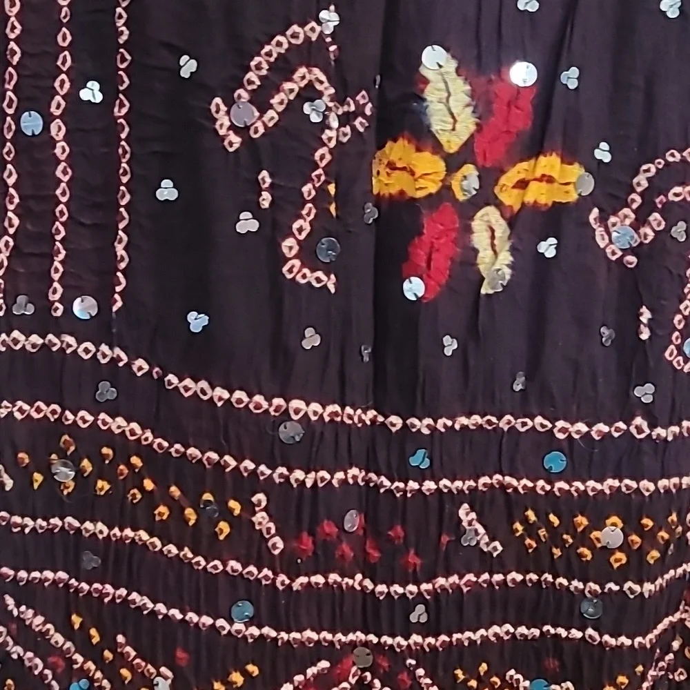 Woman's Scarf Dupatta Hand Stitched 81”x 38” Women's COOP, Sawai Madhapur, India